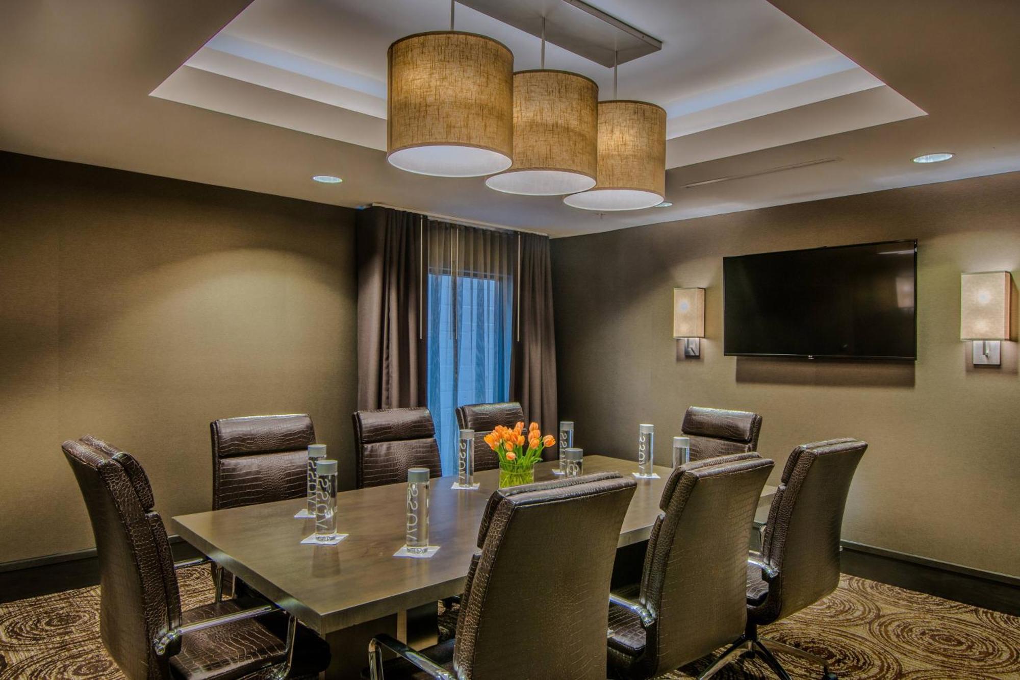 Hotel By Marriott Downtown Charlottesville