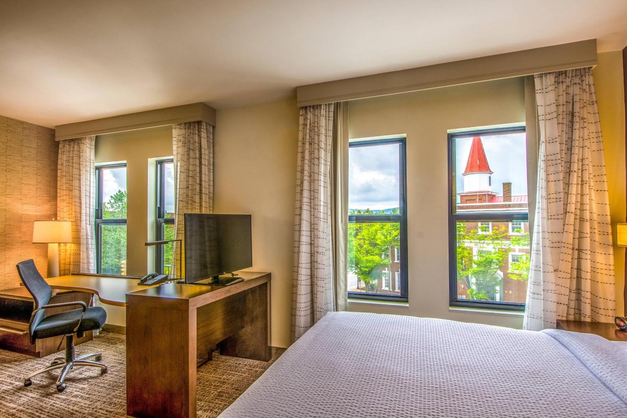 Hotel By Marriott Downtown Charlottesville