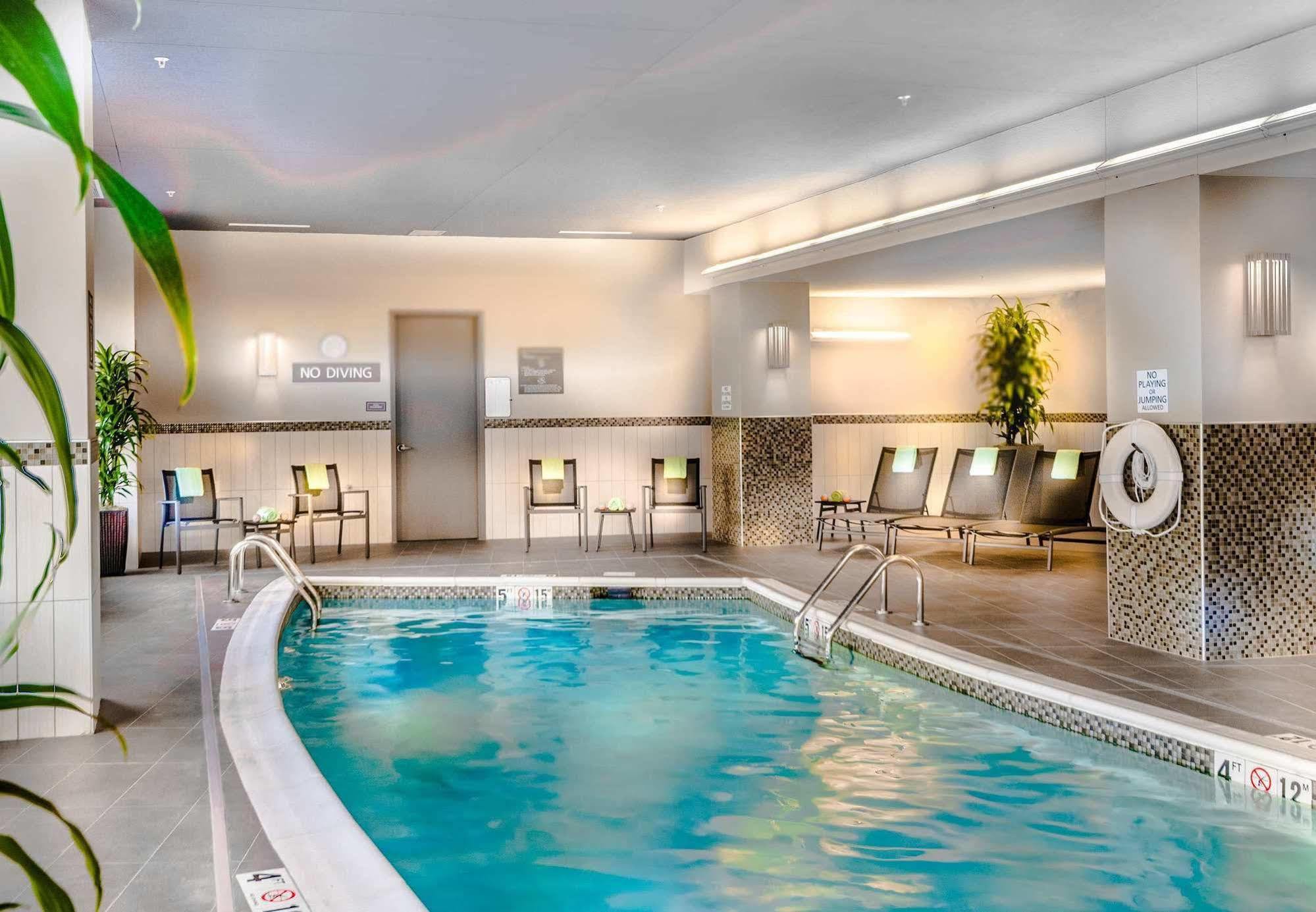 By Marriott Downtown 3* Charlottesville